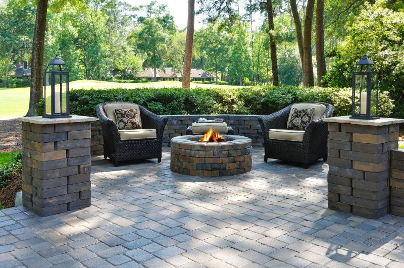 Outdoor Masonry Firepit