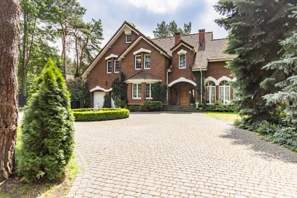 Driveway Brick Repair in Bella Vista