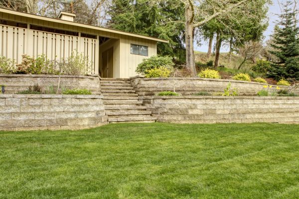 Retaining Wall Construction in Bella Vista