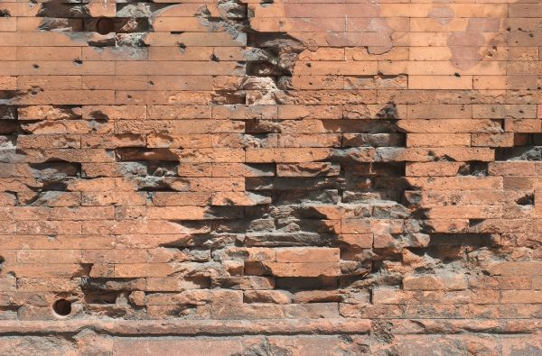 Damaged Brick Repair in Bella Vista